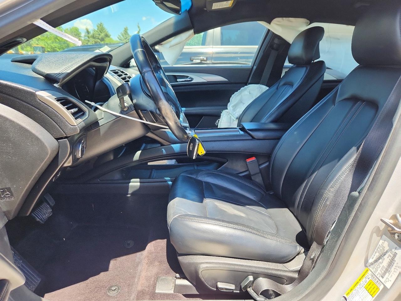 2017 LINCOLN MKZ