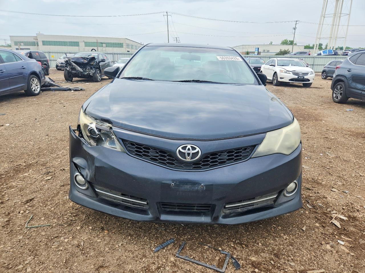 2014 TOYOTA CAMRY