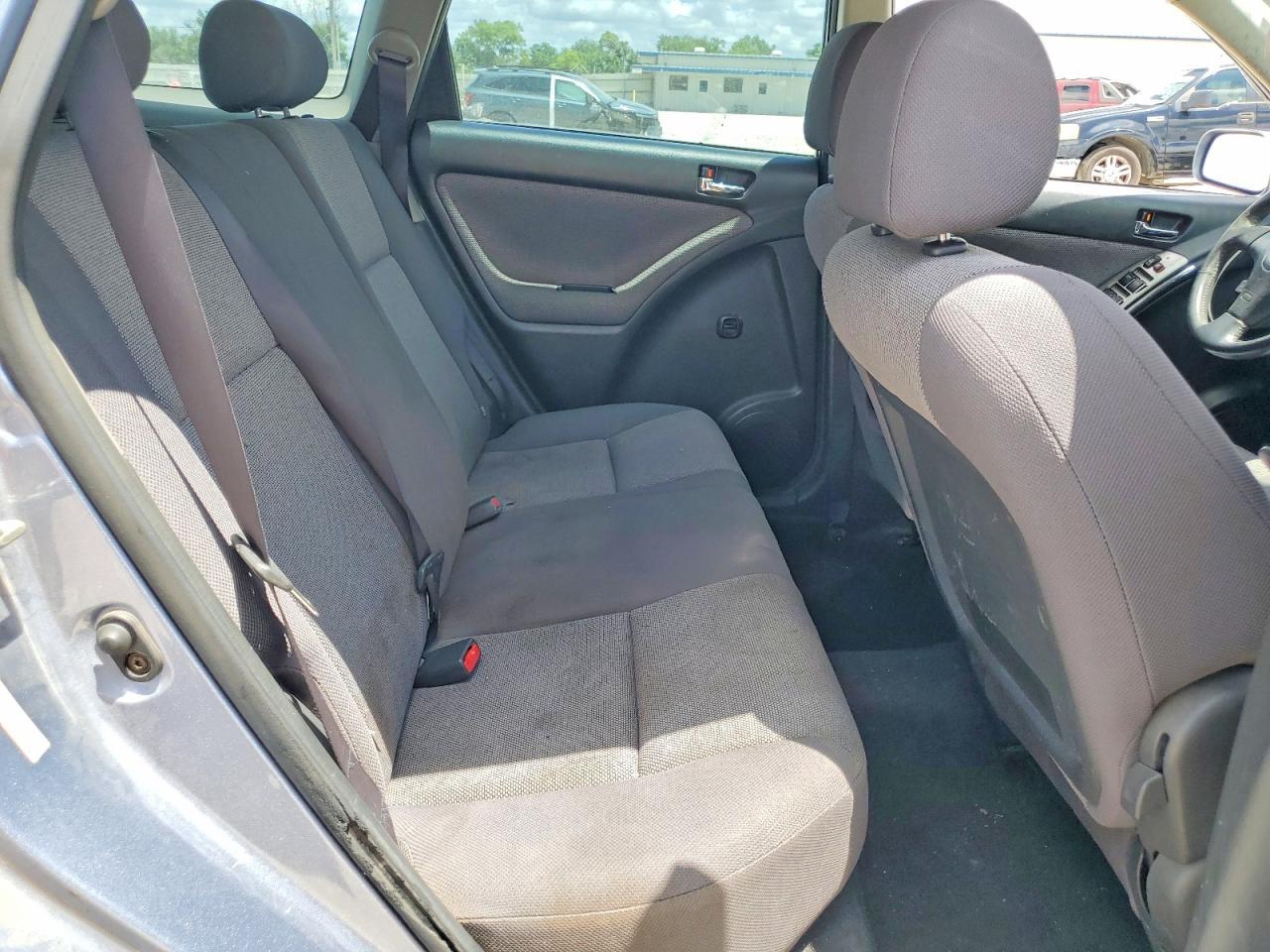2004 TOYOTA COROLLA