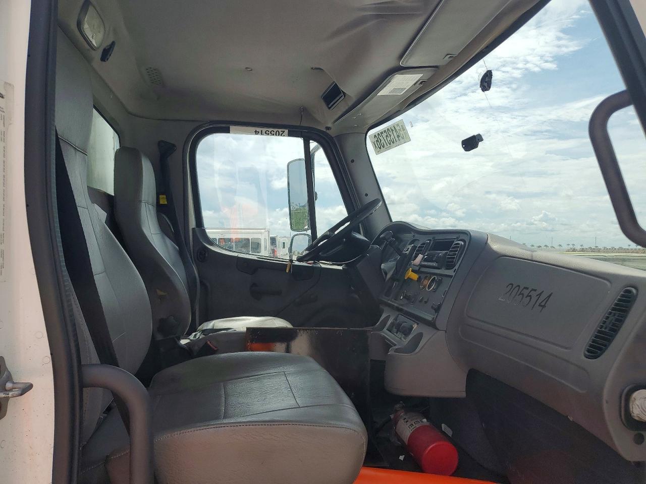 2019 FREIGHTLINER M2