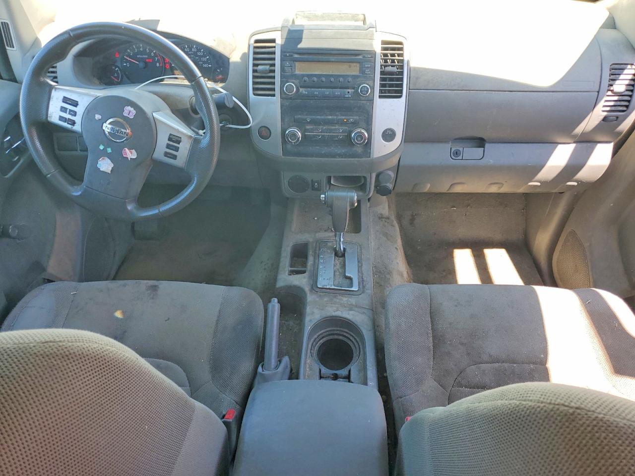 2016 NISSAN Frontier