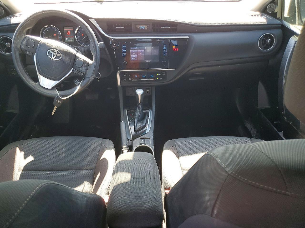 2019 TOYOTA COROLLA