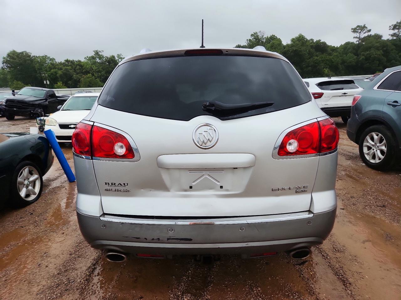 2010 BUICK ENCLAVE