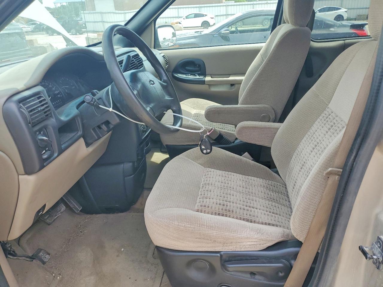 2004 CHEVROLET Venture