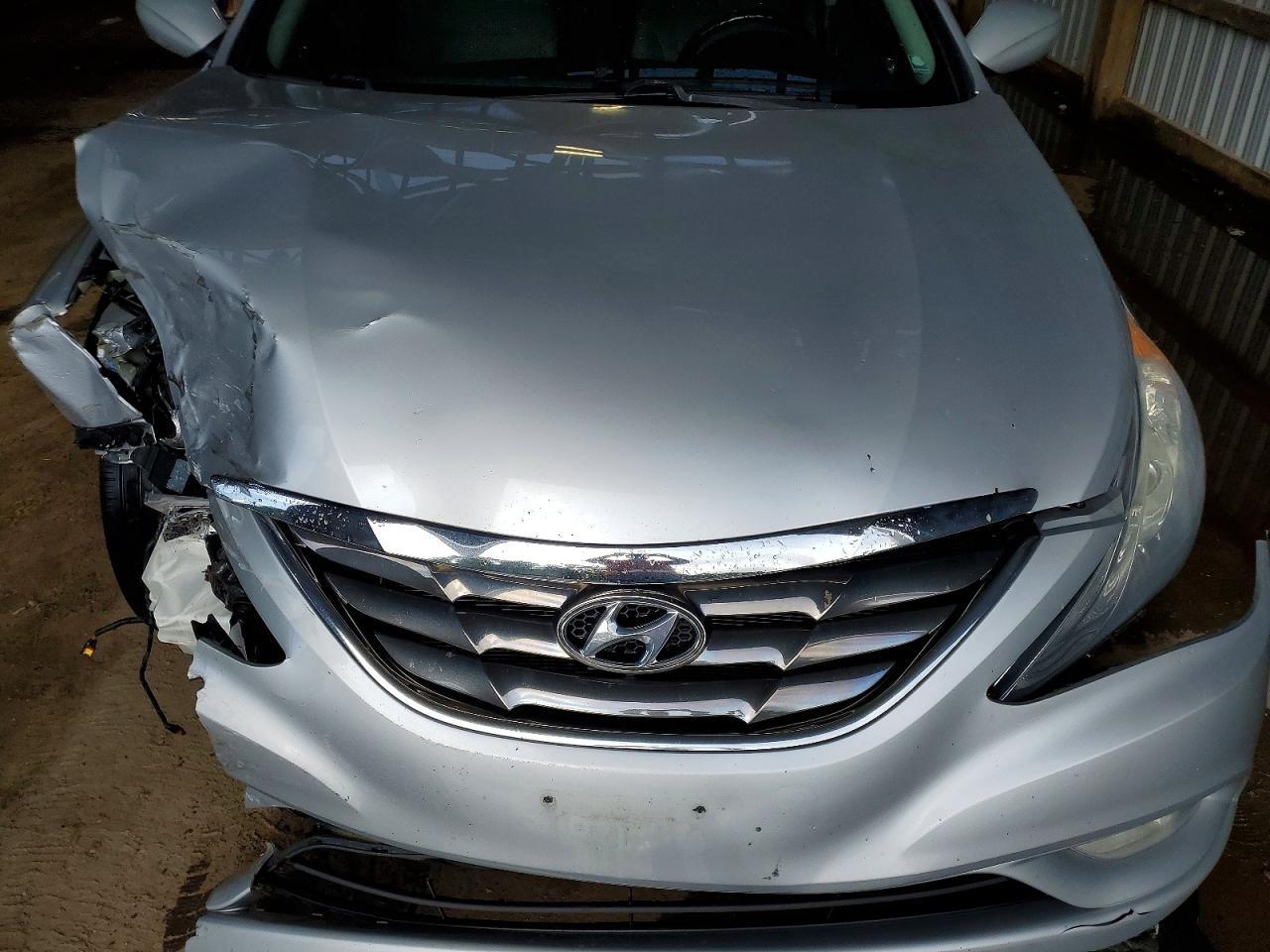 2013 HYUNDAI SONATA