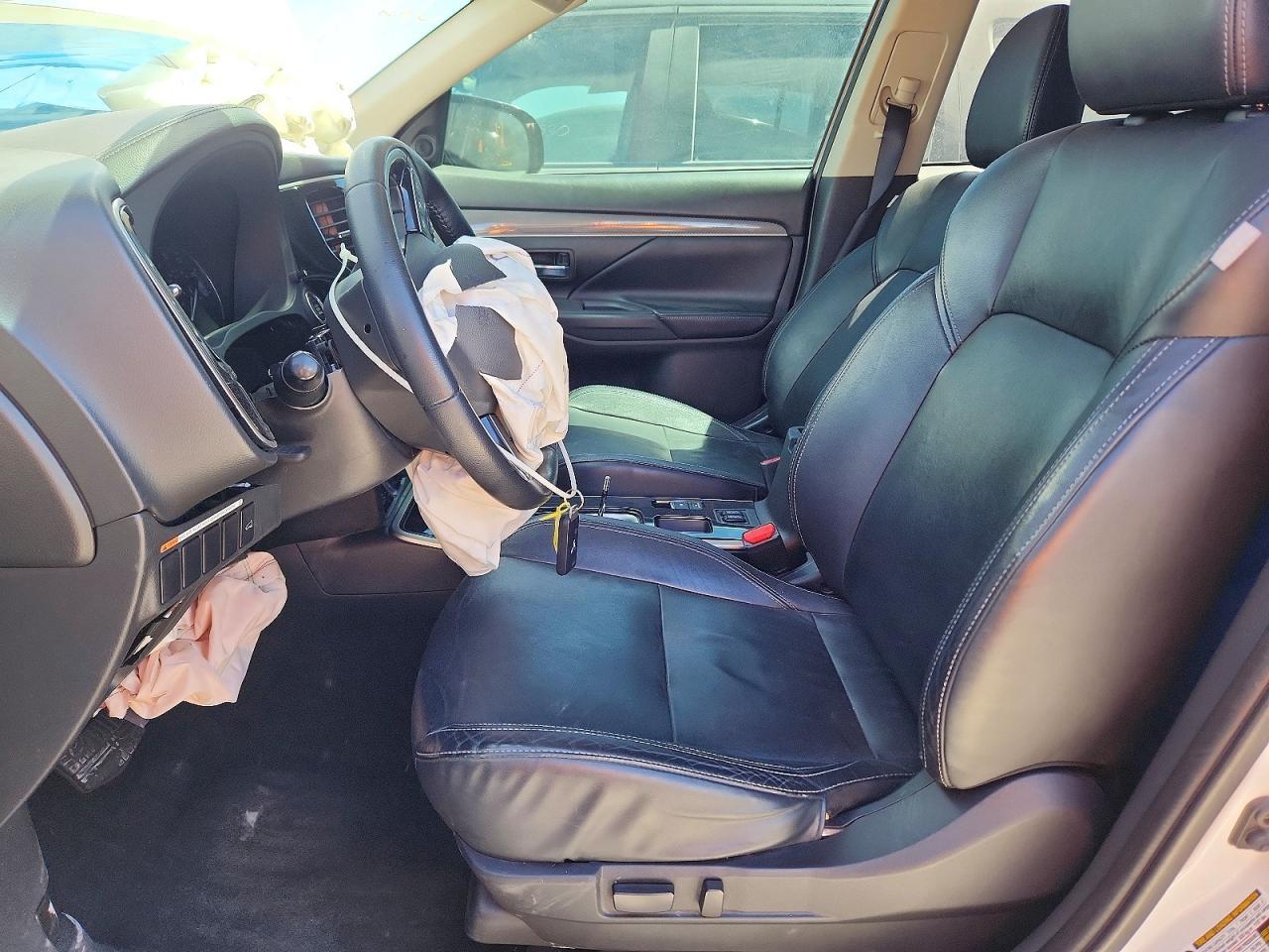 2019 MITSUBISHI outlander