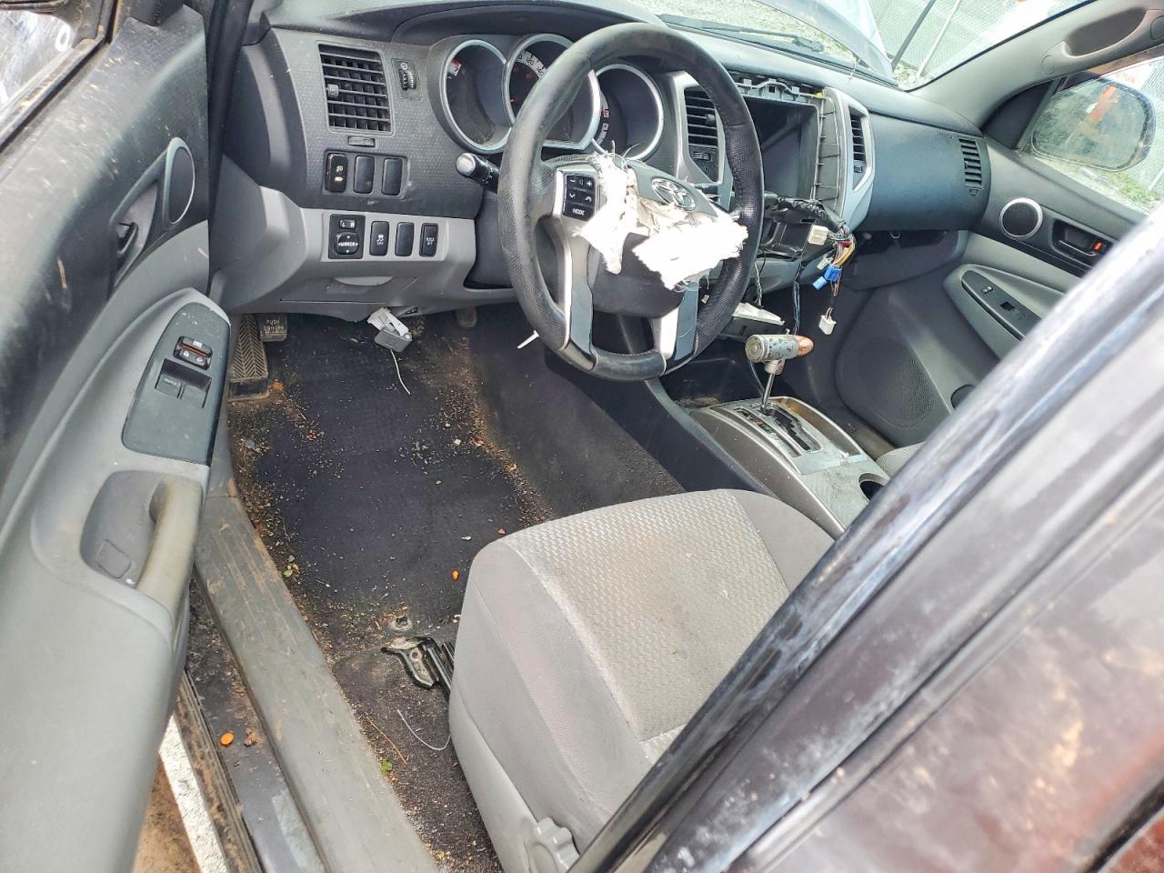 2012 TOYOTA TACOMA