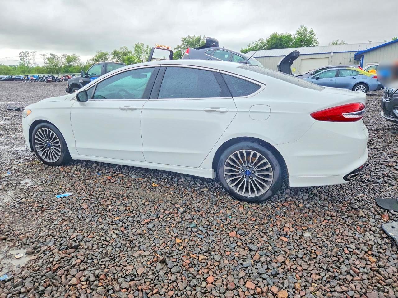 2017 FORD FUSION