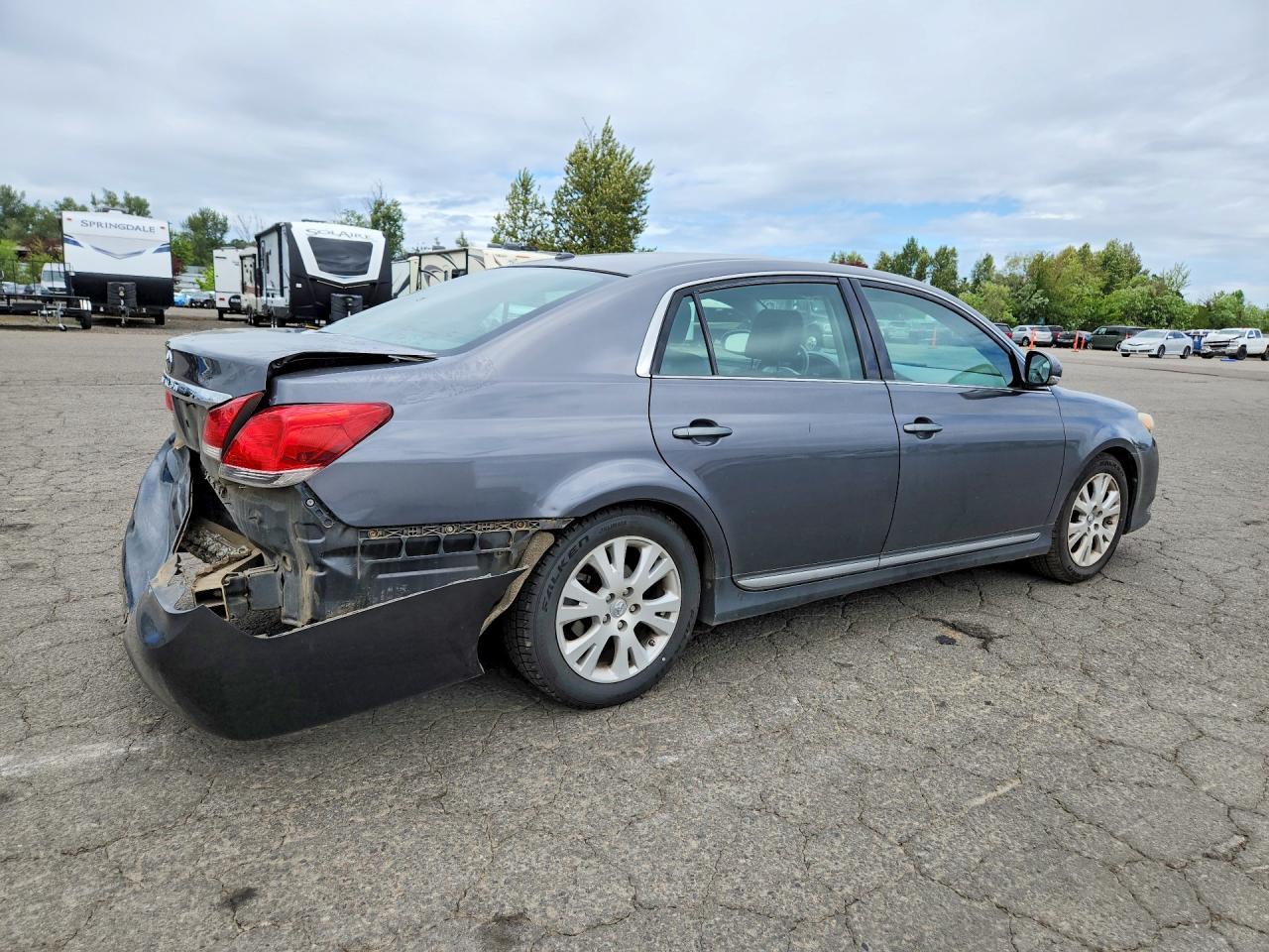 2012 TOYOTA Avalon
