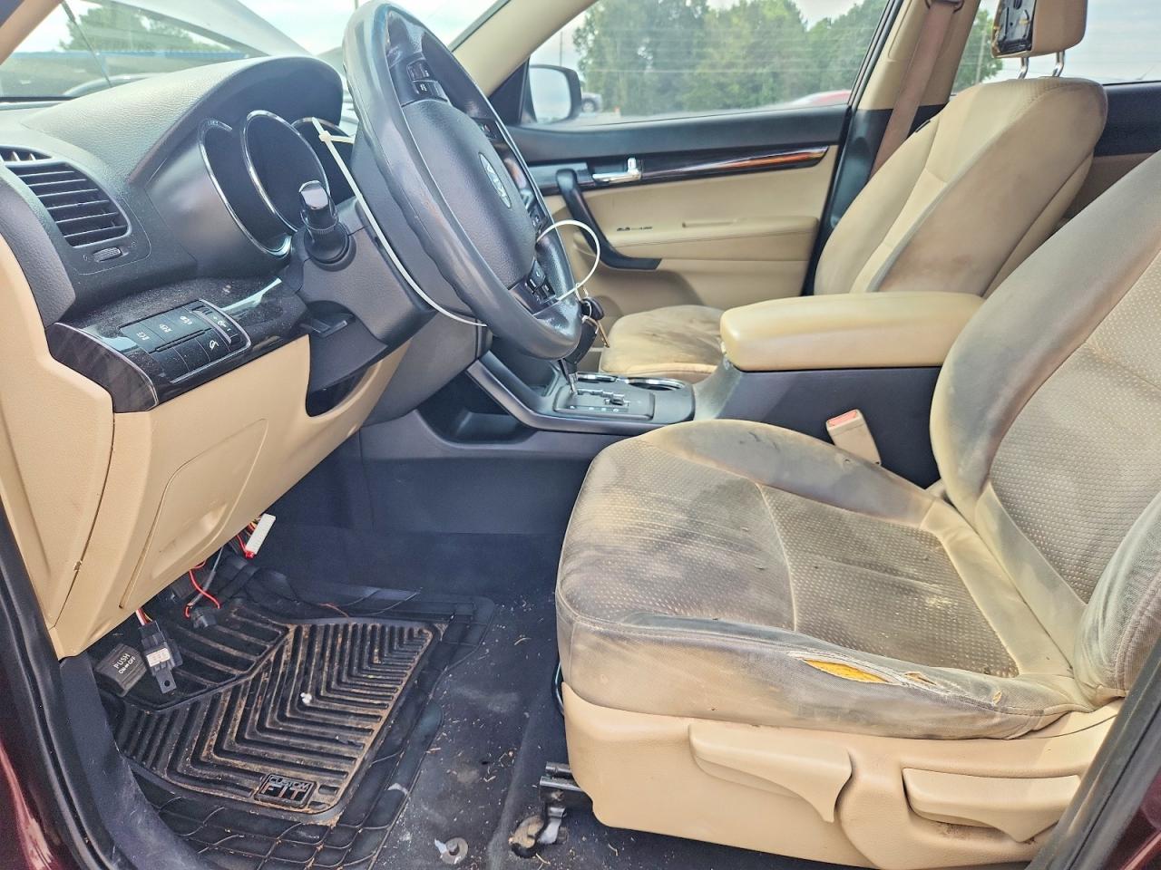 2011 KIA SORENTO