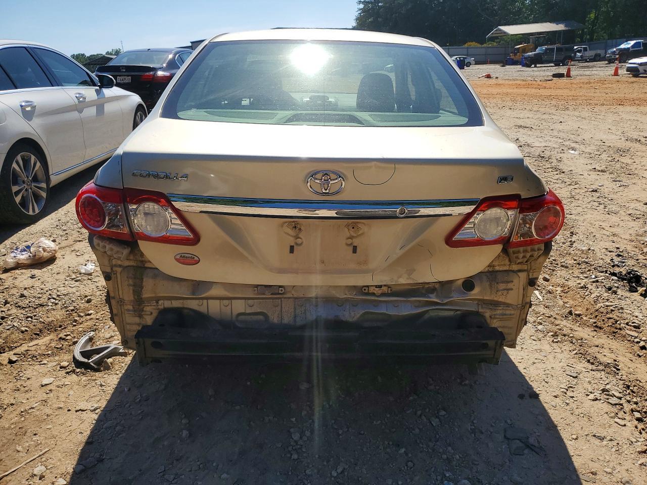 2013 TOYOTA COROLLA