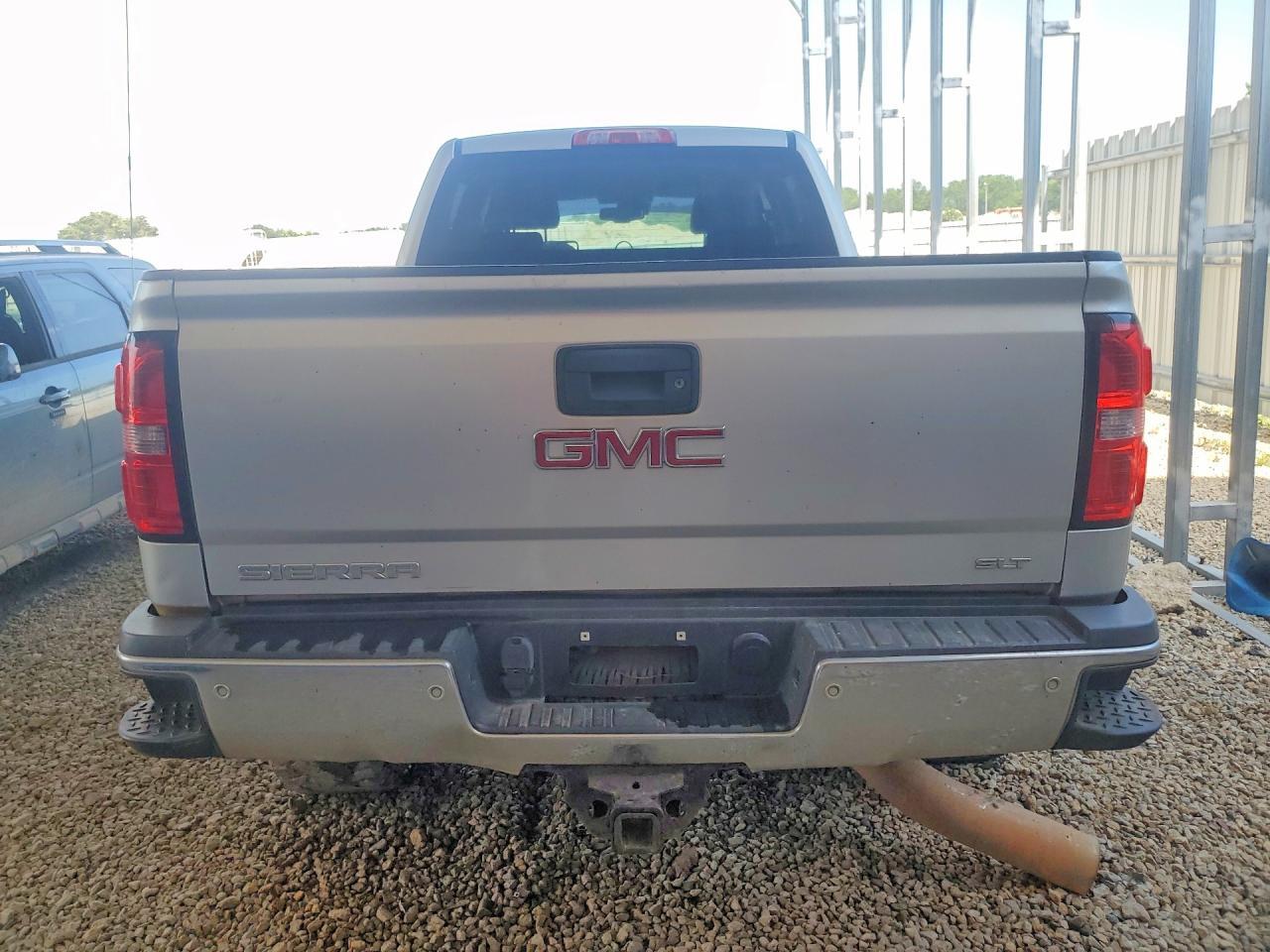 2015 GMC Sierra
