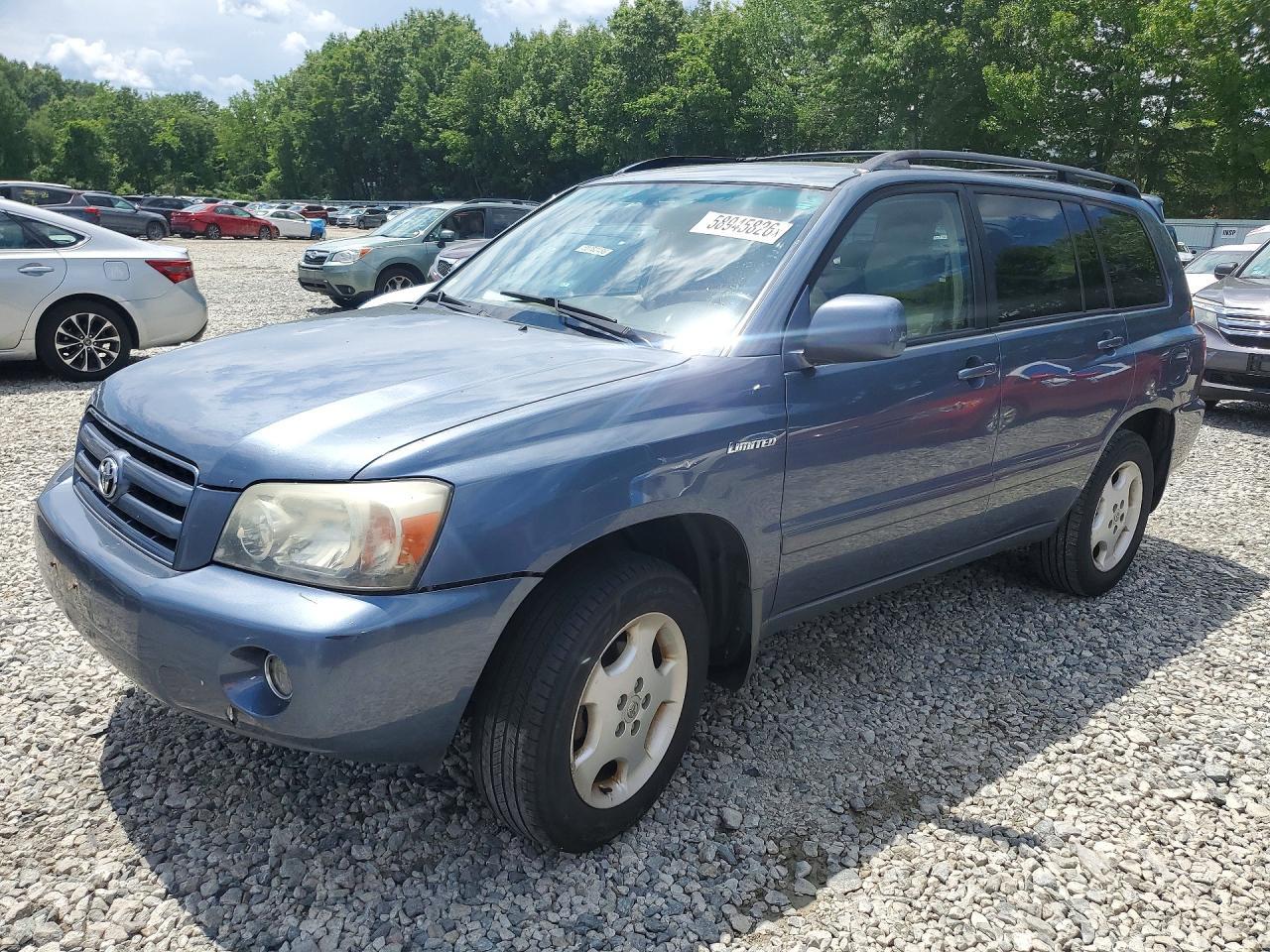 2005 TOYOTA HIGHLANDER