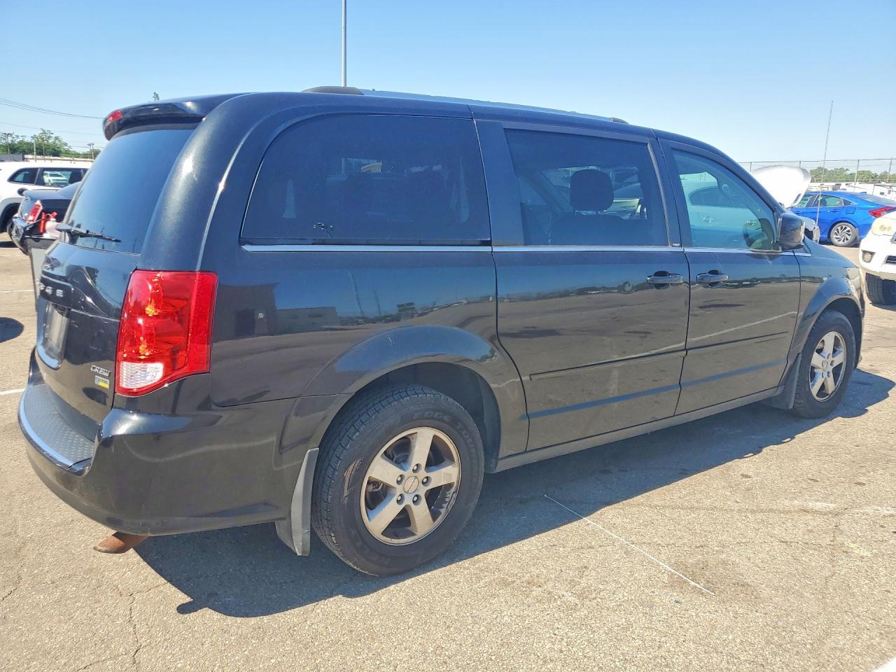 2011 DODGE GRAND CARAVAN