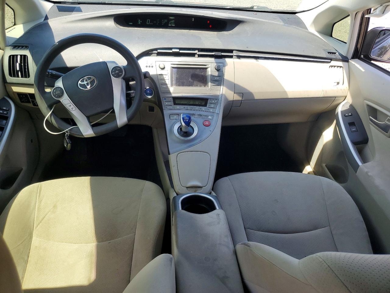 2013 TOYOTA PRIUS