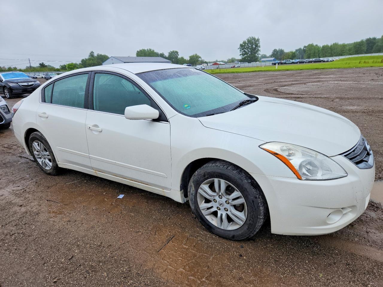 2010 NISSAN ALTIMA