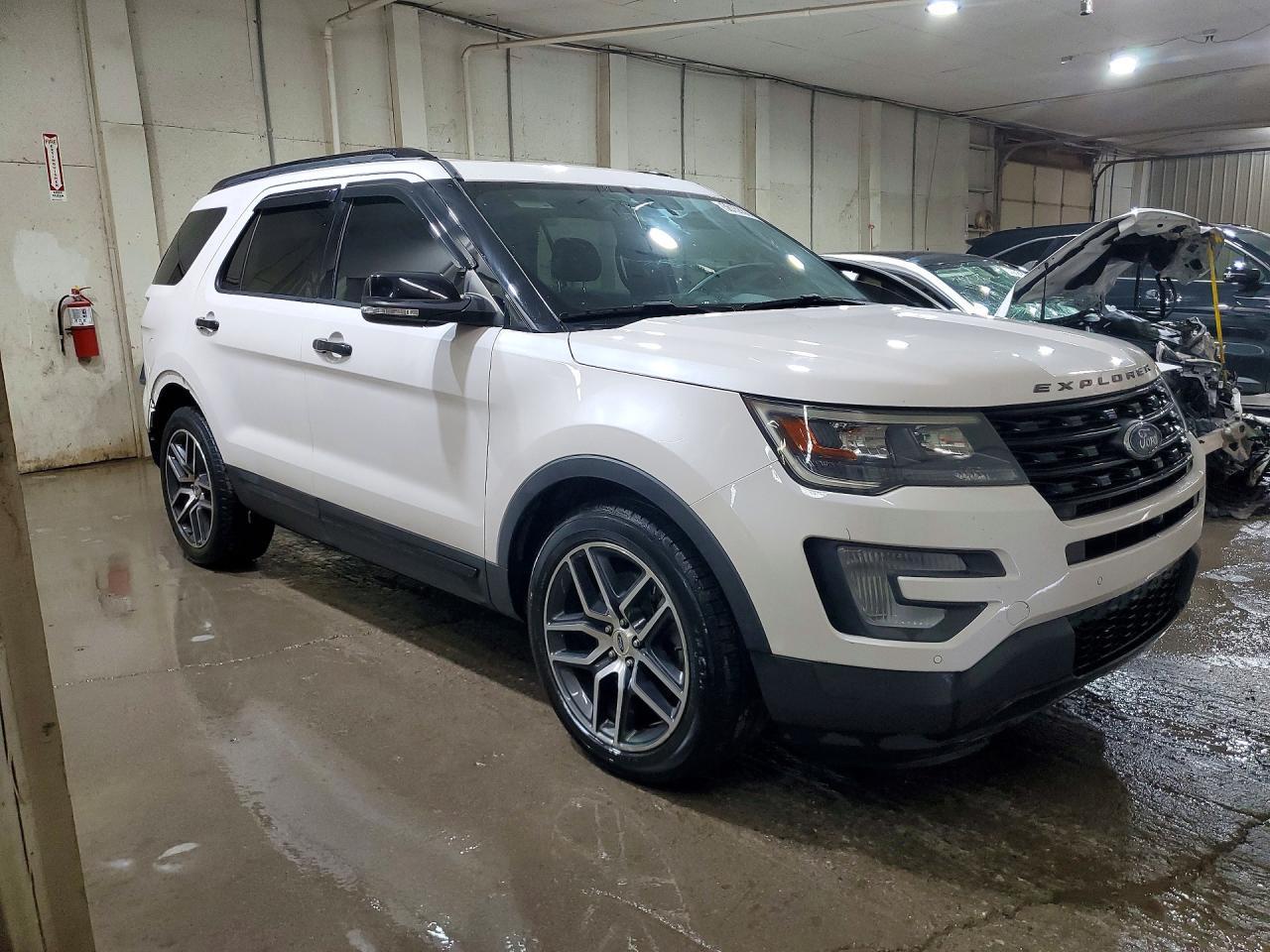 2017 FORD Explorer Sport Trac