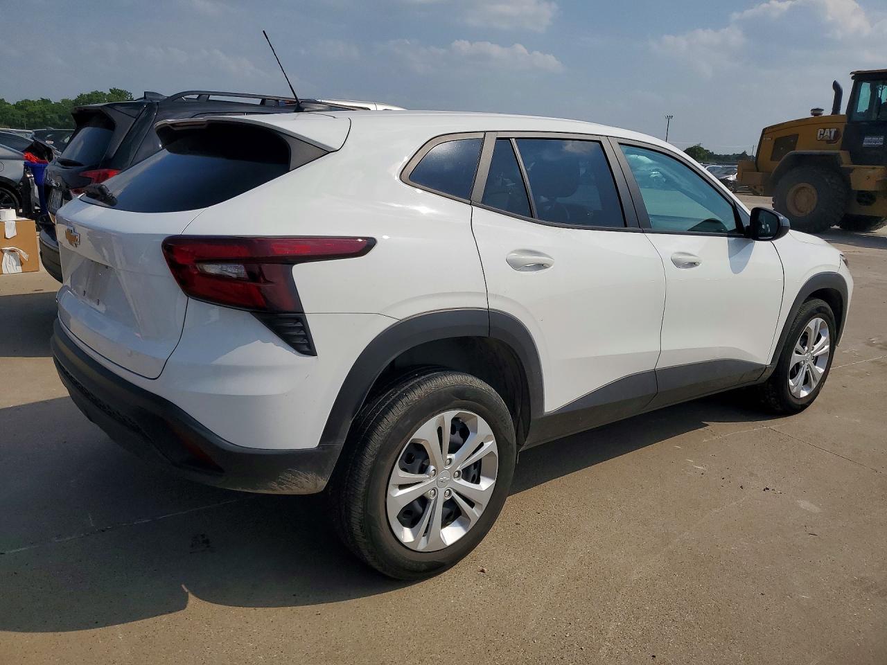 2025 CHEVROLET TRAX