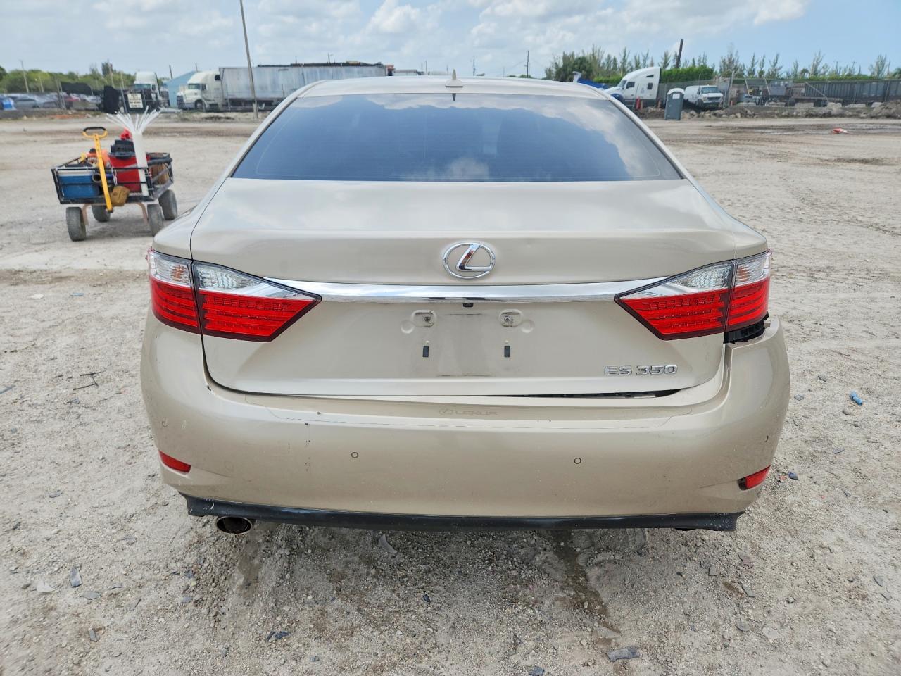 2013 LEXUS ES 350