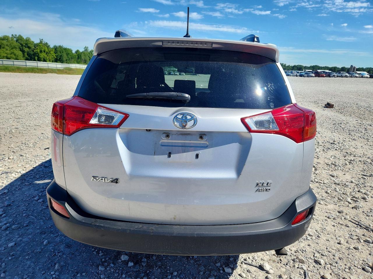 2015 TOYOTA RAV4