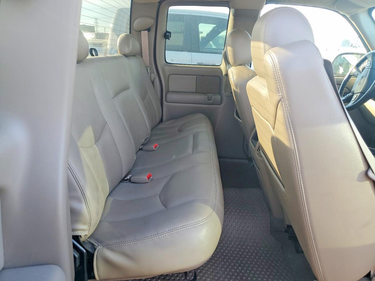 2004 GMC Sierra