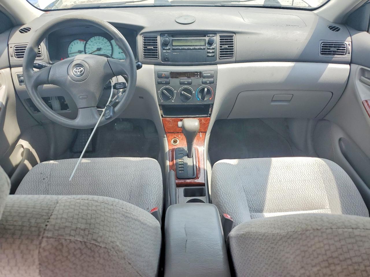 2004 TOYOTA COROLLA