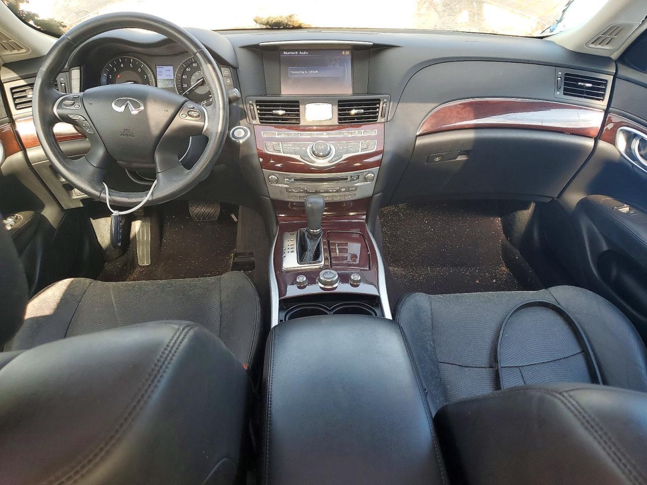 2017 INFINITI Q70