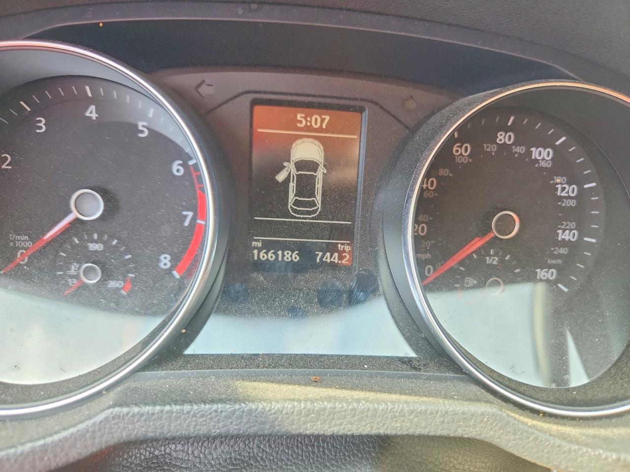 2017 VOLKSWAGEN Passat