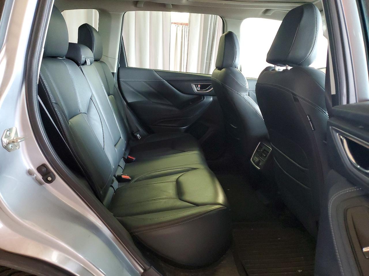 2020 SUBARU FORESTER