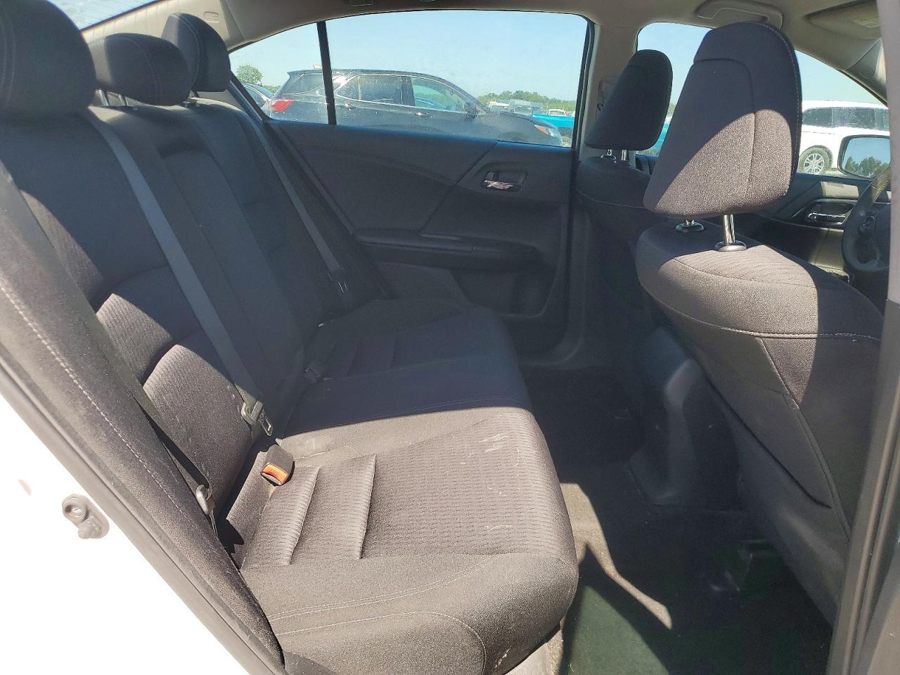 2015 HONDA ACCORD
