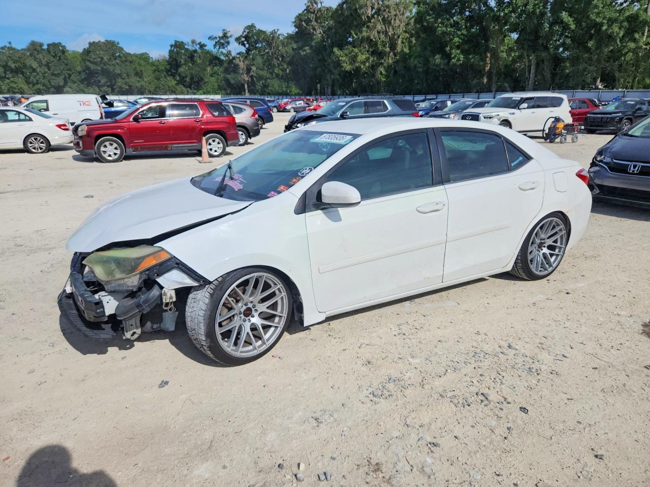 2016 TOYOTA COROLLA