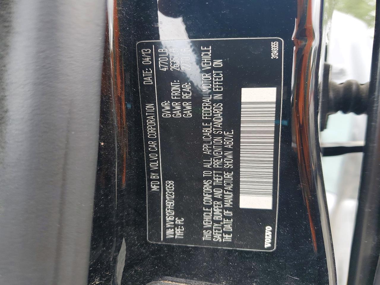 2013 VOLVO S60