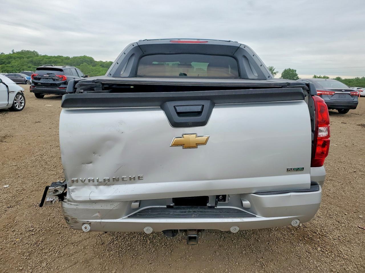 2011 CHEVROLET Avalanche