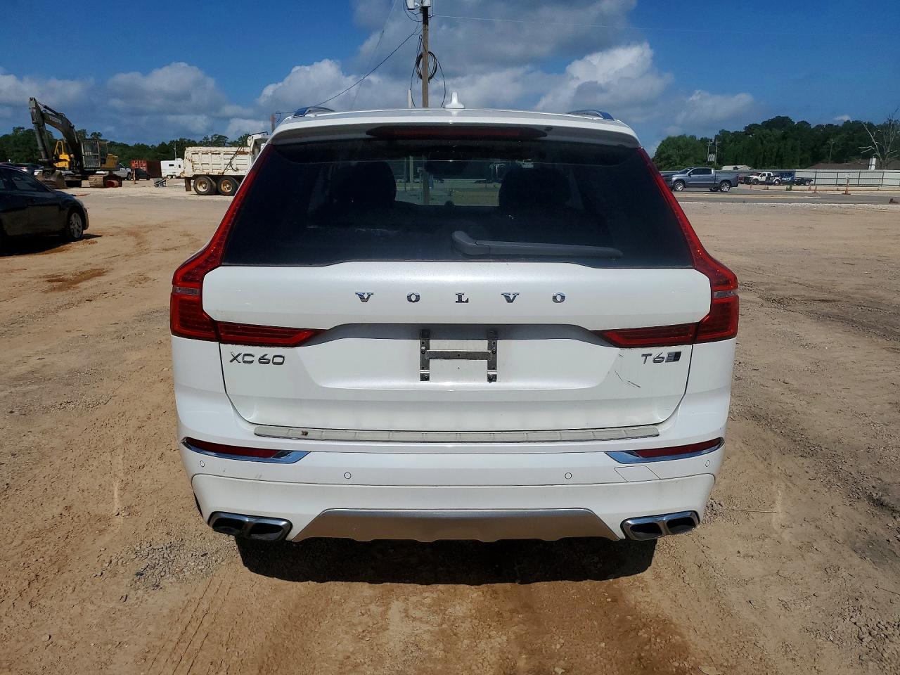 2019 VOLVO XC60