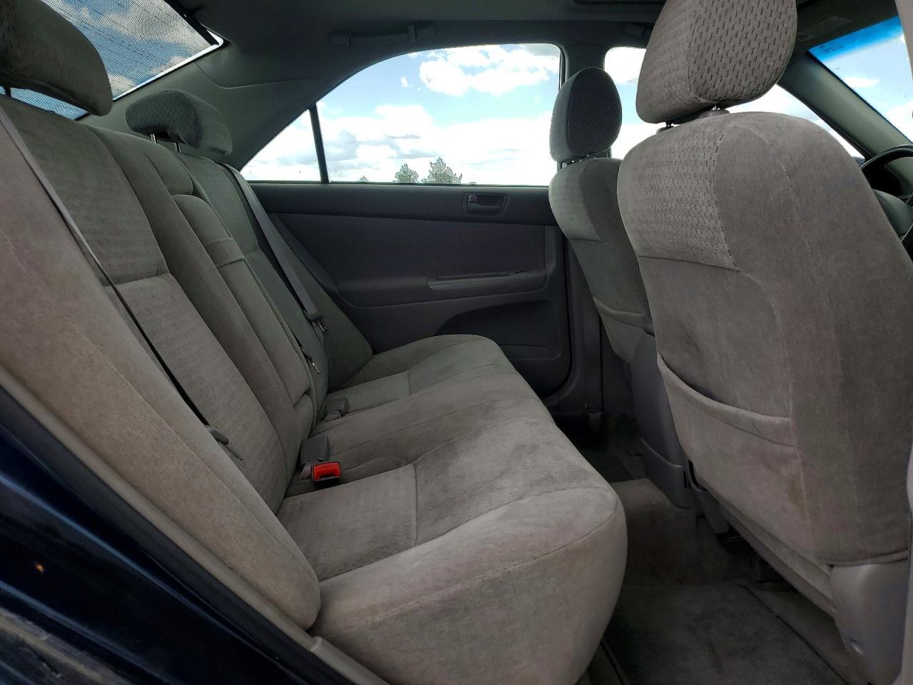2002 TOYOTA CAMRY