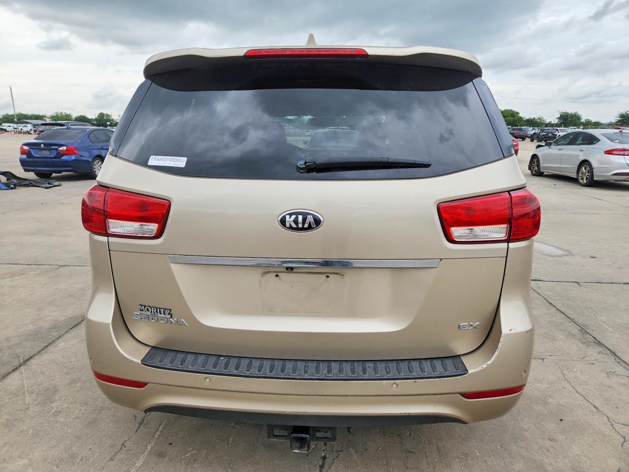 2015 KIA SEDONA