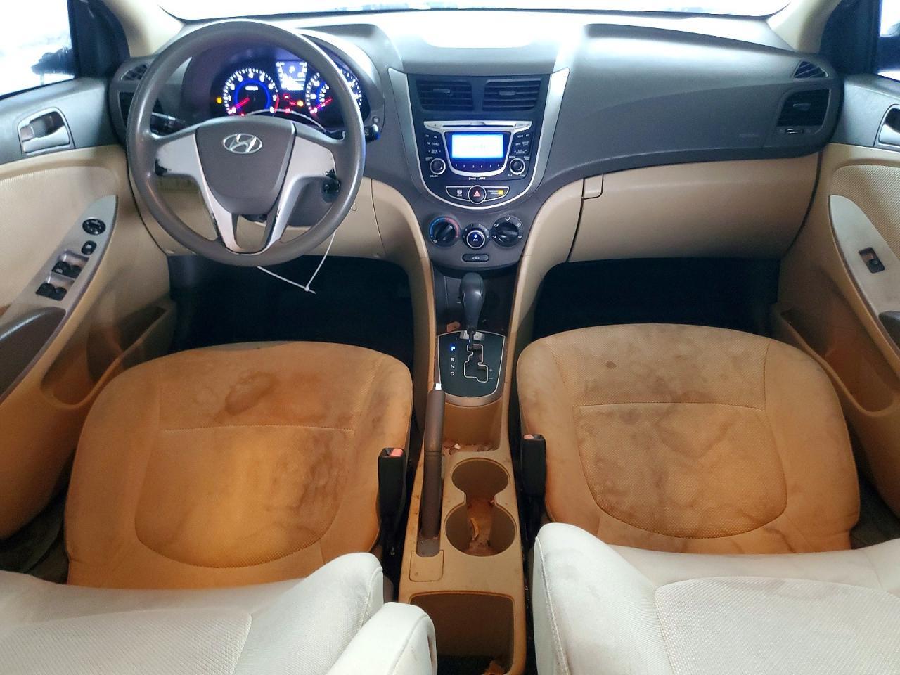 2012 HYUNDAI ACCENT