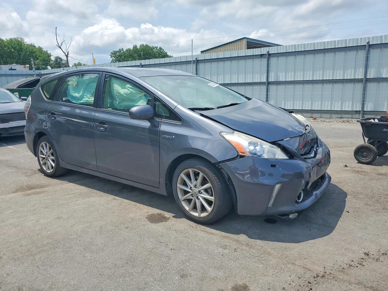 2012 TOYOTA PRIUS V