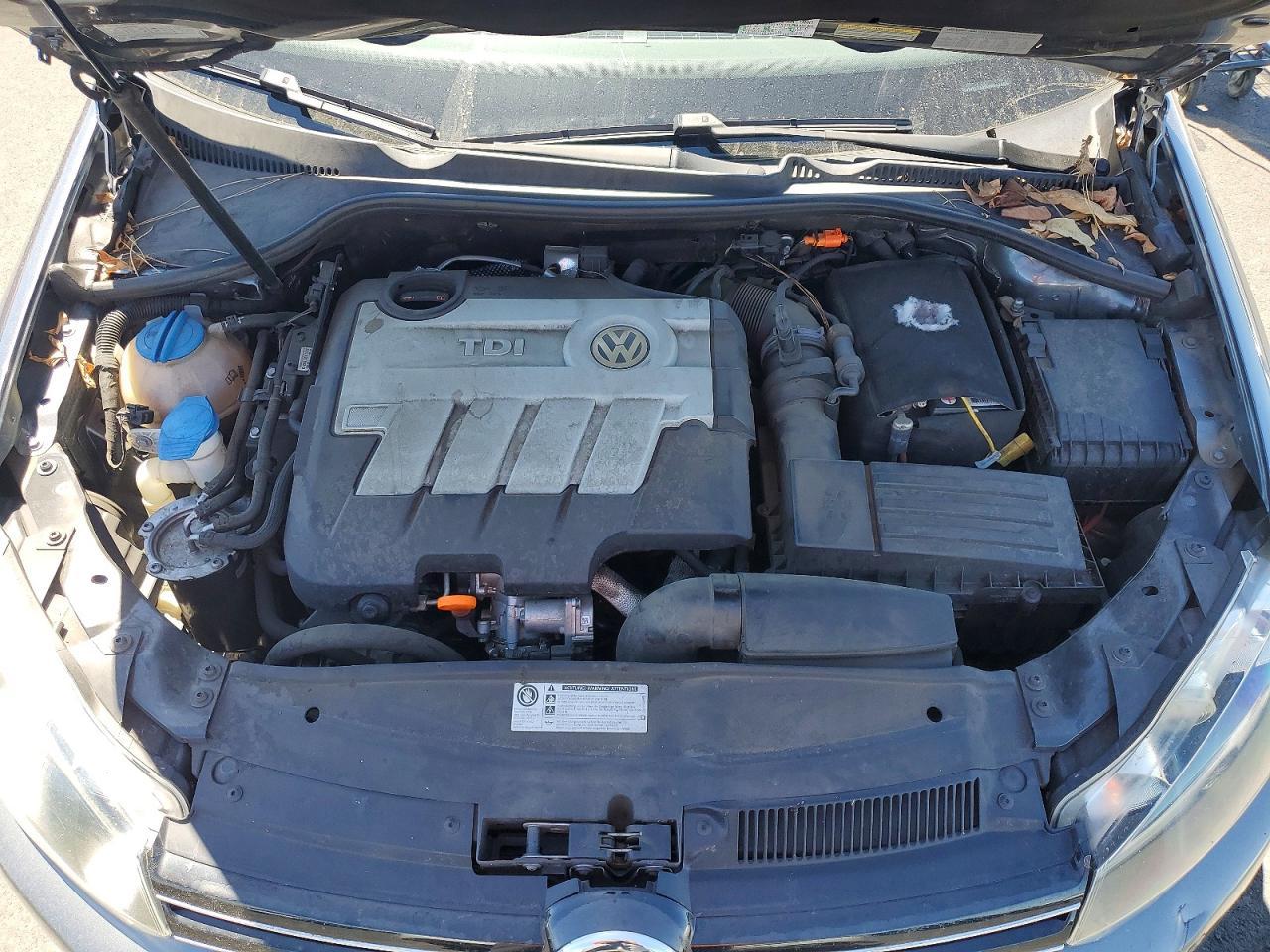 2013 VOLKSWAGEN JETTA