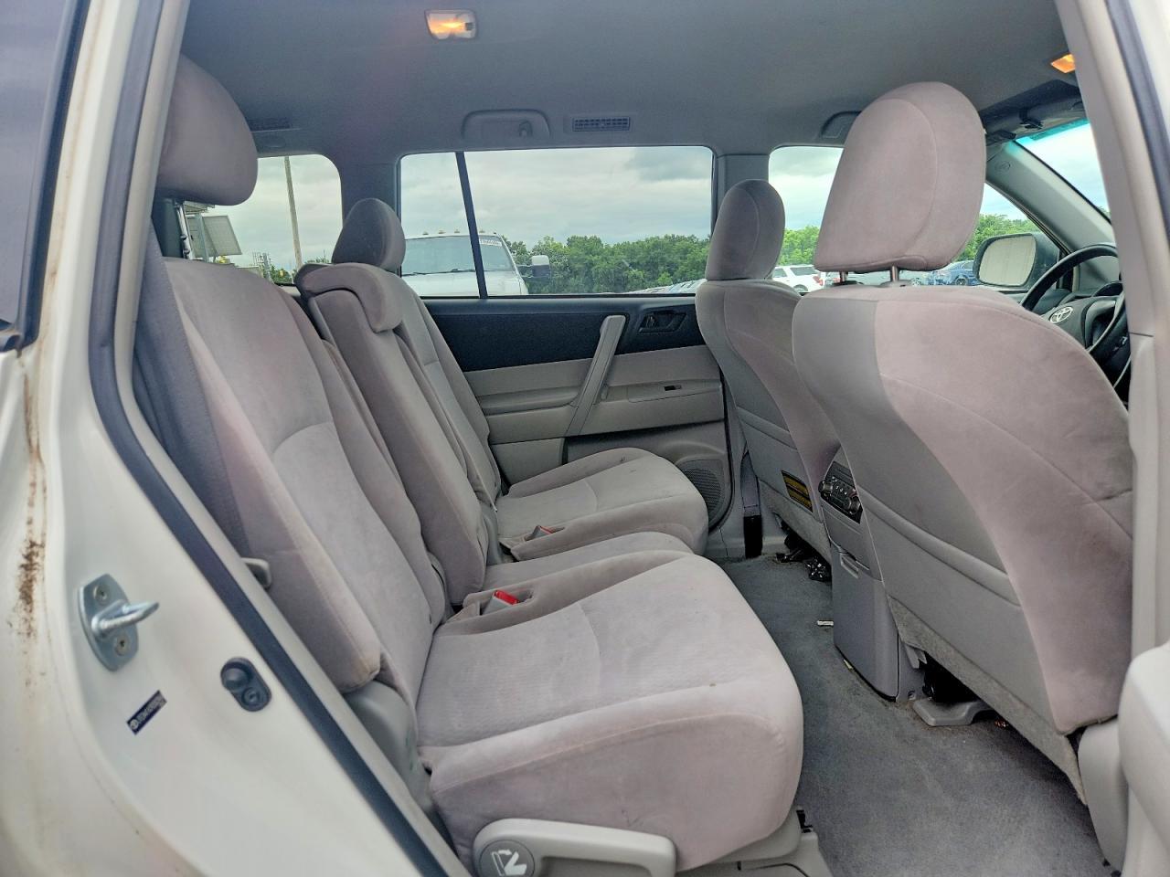 2009 TOYOTA HIGHLANDER