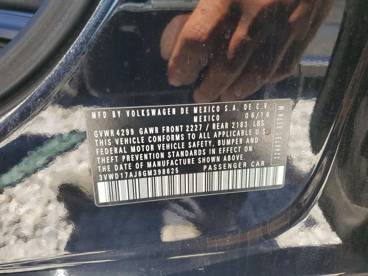 2016 VOLKSWAGEN JETTA