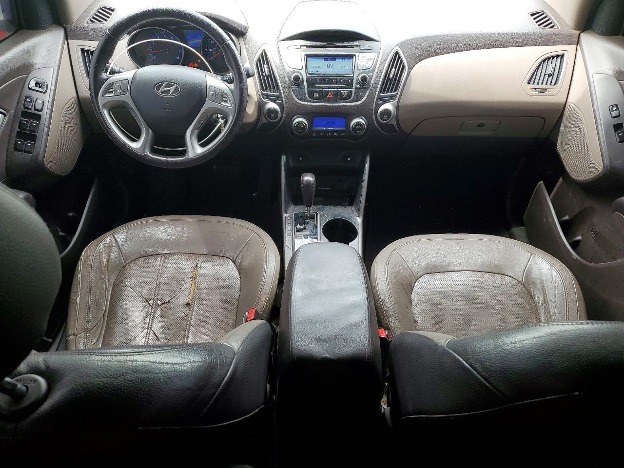 2012 HYUNDAI TUCSON