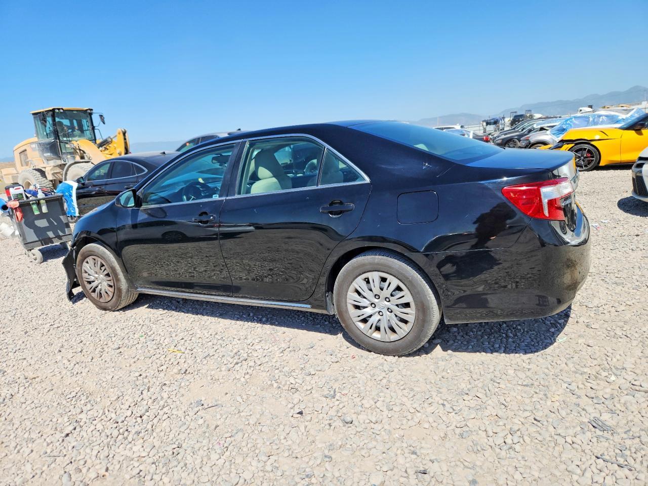 2013 TOYOTA CAMRY