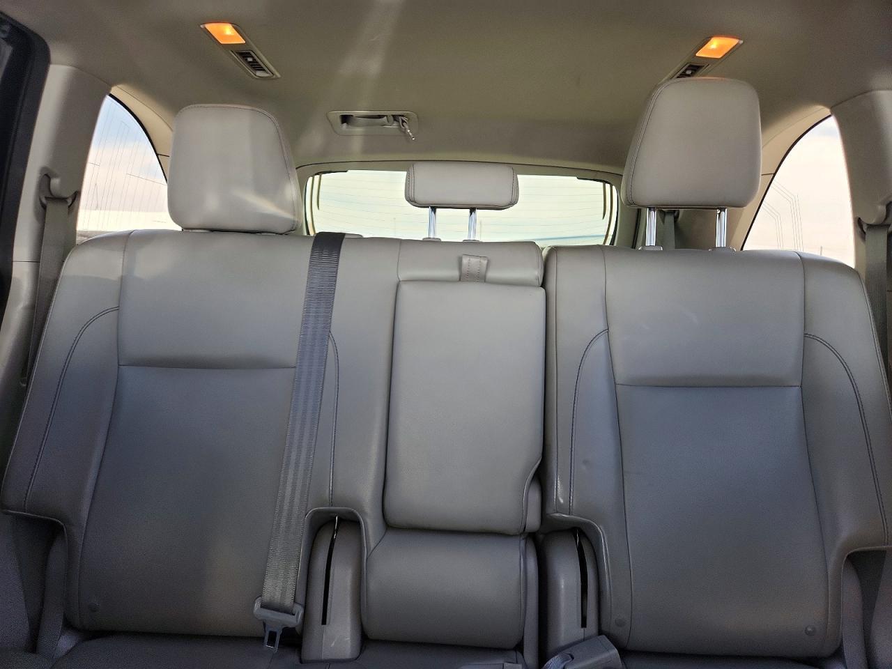 2015 TOYOTA HIGHLANDER