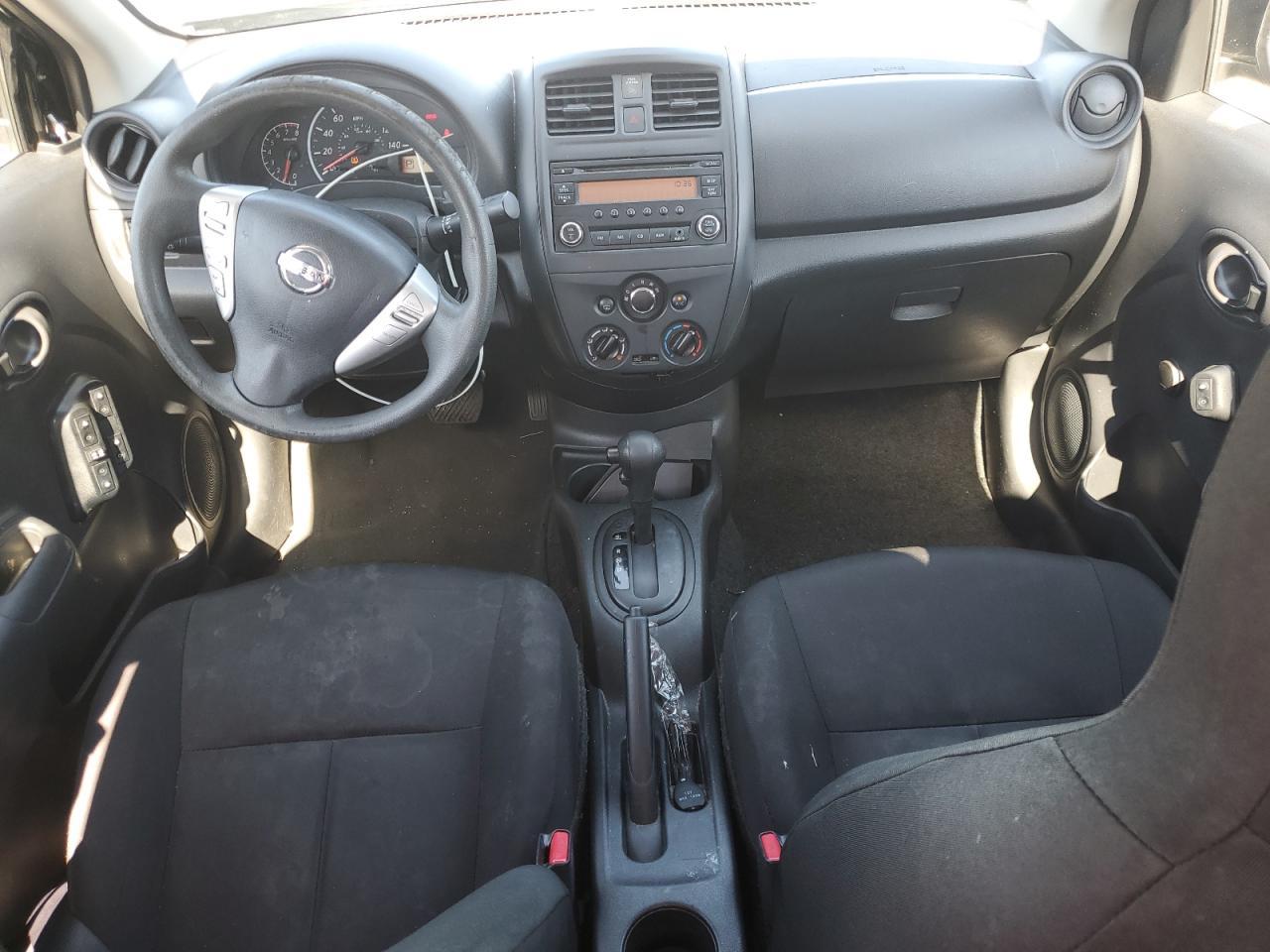 2016 NISSAN VERSA
