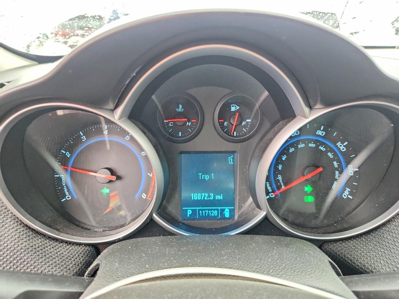 2011 CHEVROLET CRUZE
