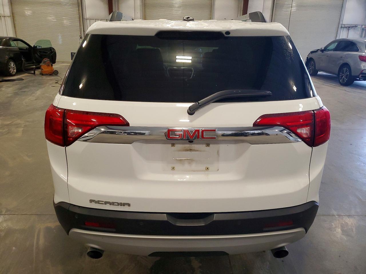 2018 GMC ACADIA