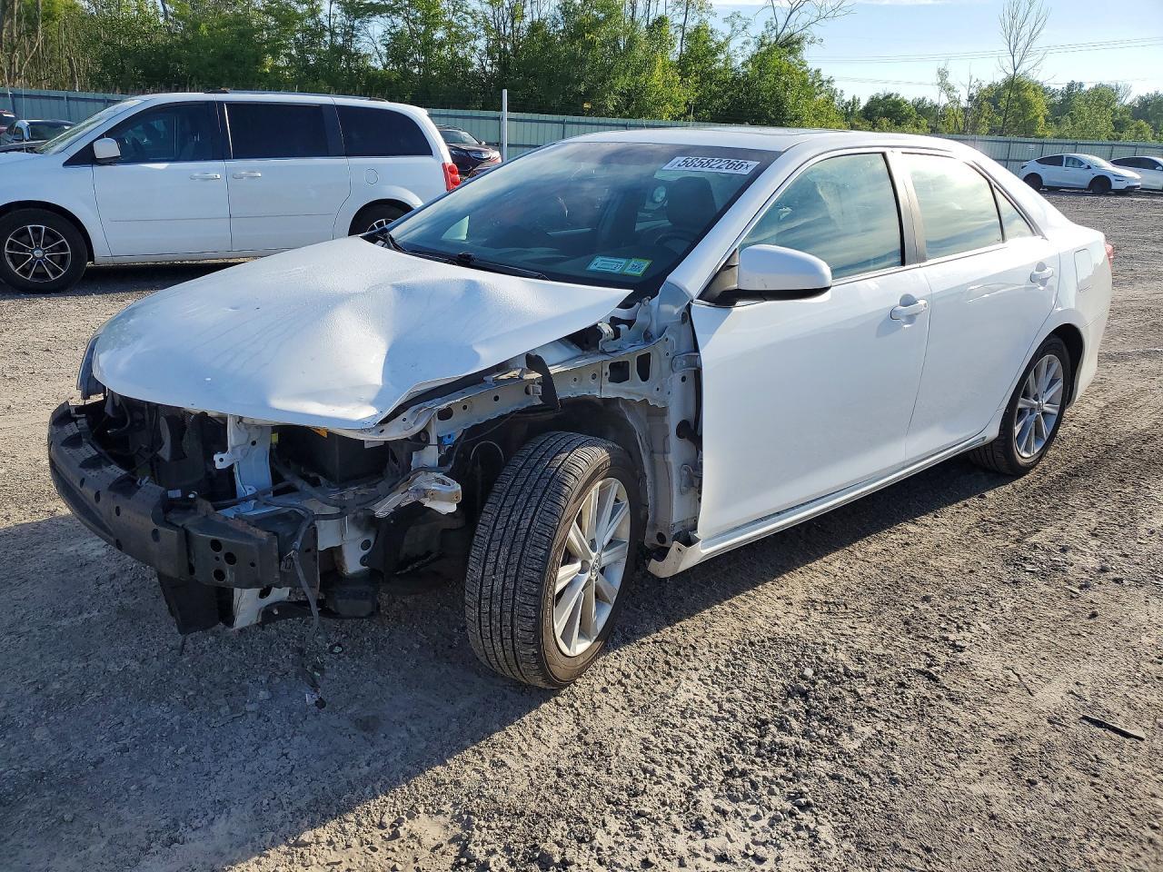 2014 TOYOTA CAMRY