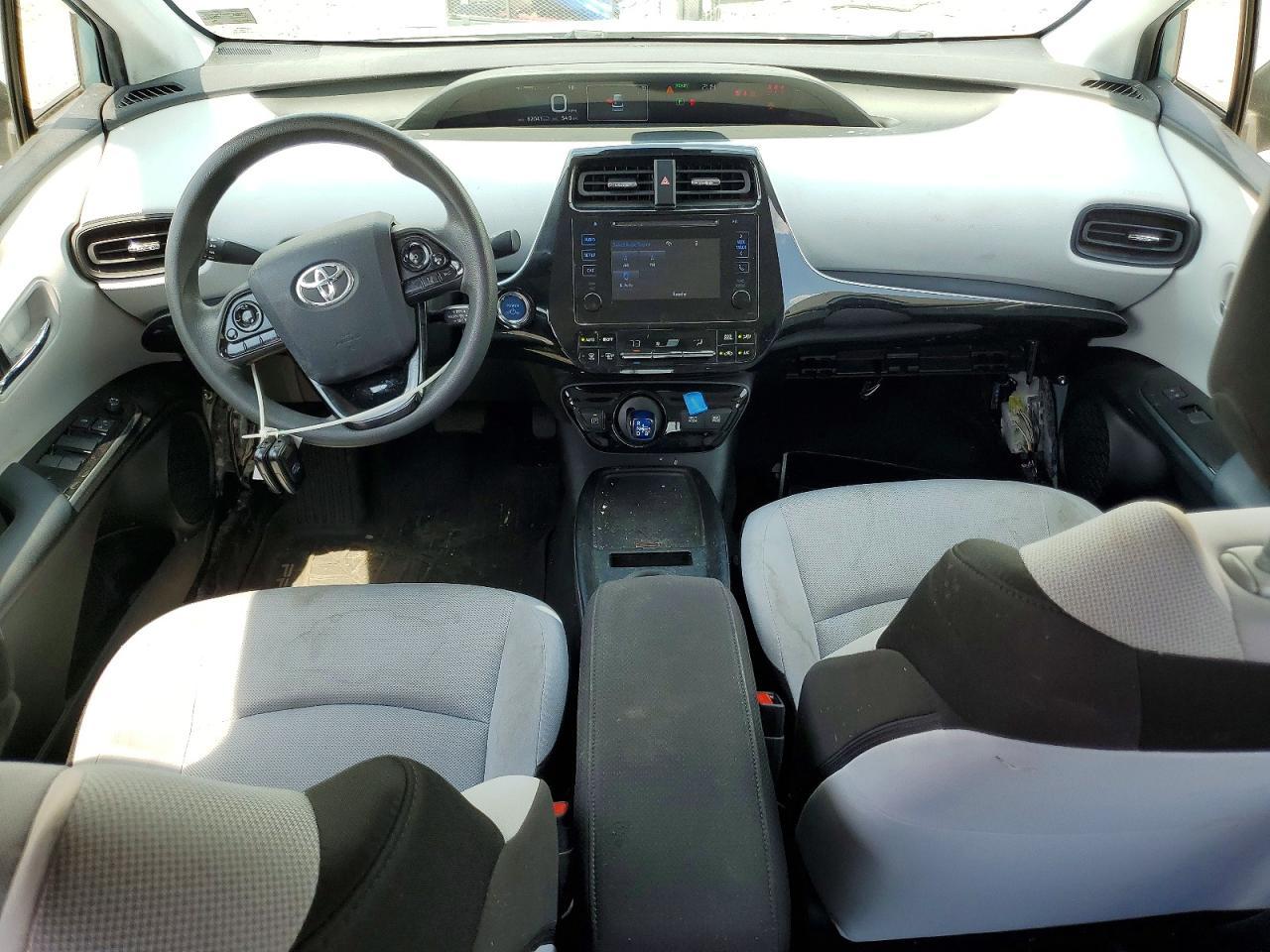 2019 TOYOTA PRIUS