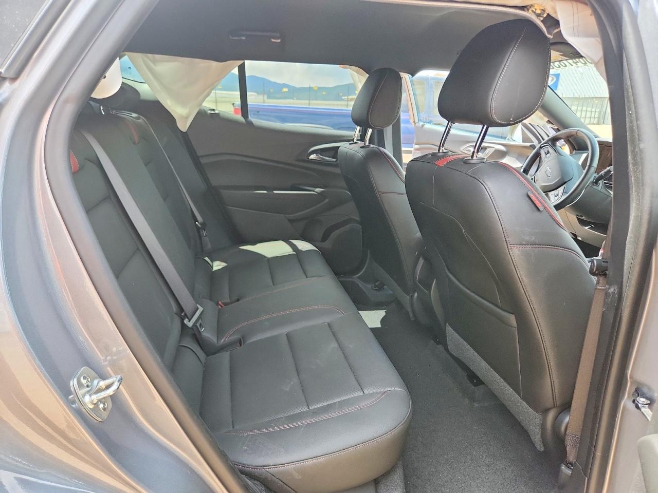 2025 CHEVROLET TRAX